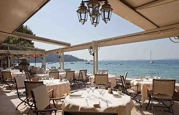 Отель Le Club De Cavaliere And 4*