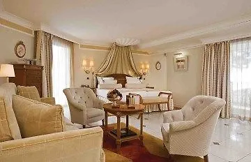 Le Club De Cavaliere And Hotel Le Lavandou